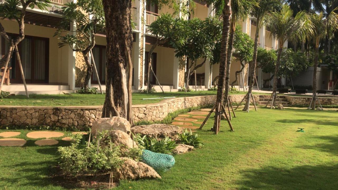 Akatara Hotel Toyapakeh Экстерьер фото