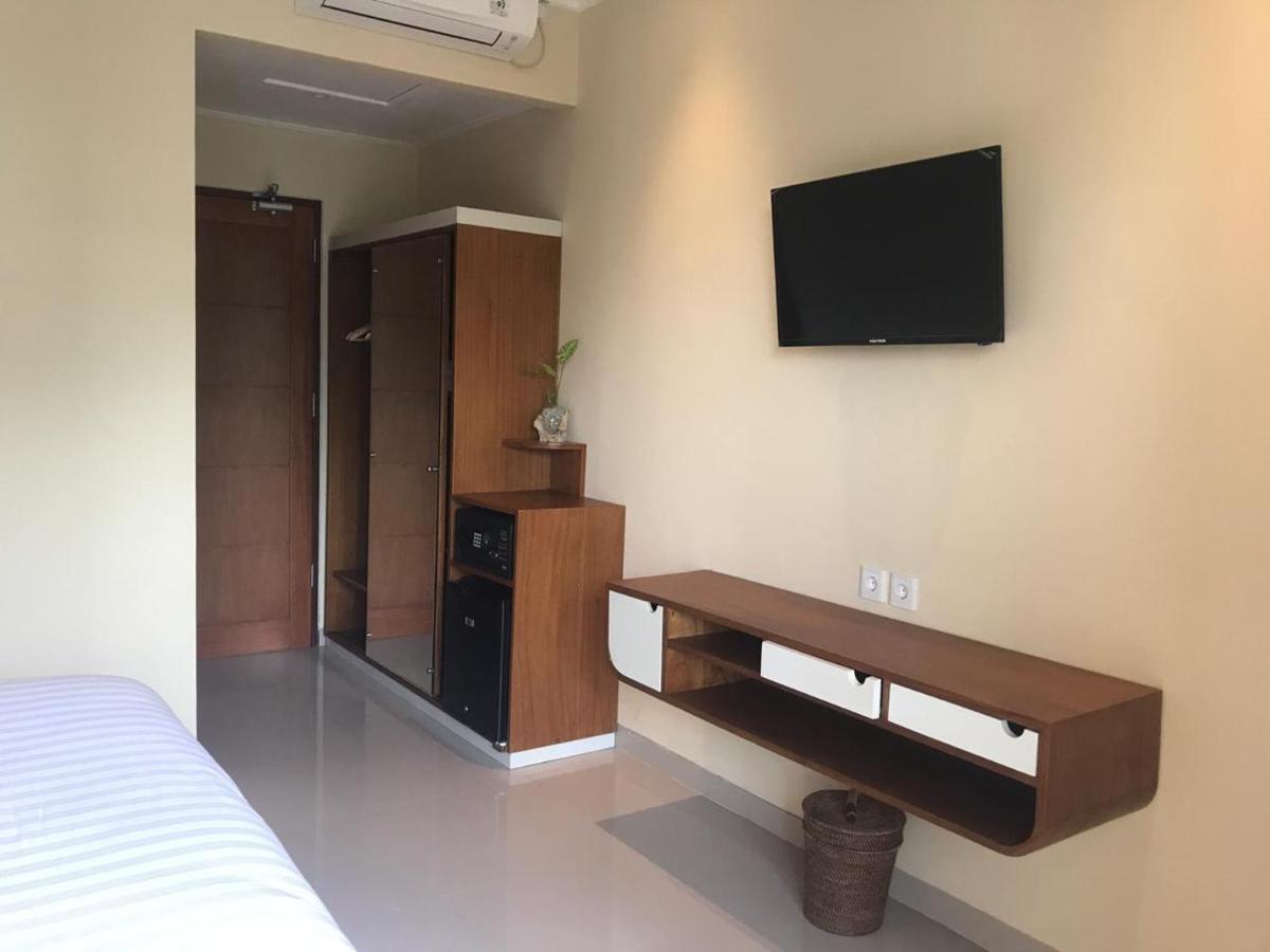 Akatara Hotel Toyapakeh Экстерьер фото