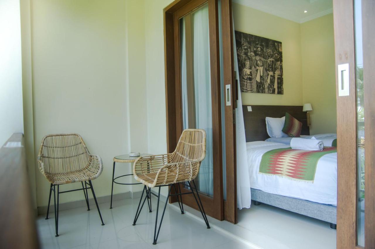 Akatara Hotel Toyapakeh Экстерьер фото